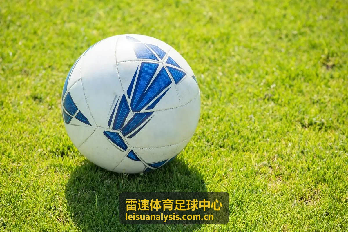 雷速体育足球中心 红黄牌影响